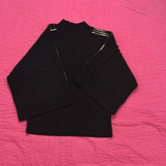 Karen Millen wool/viscose wide sleeves sweaters with silver embellishments, XS - Picture 3 of 9